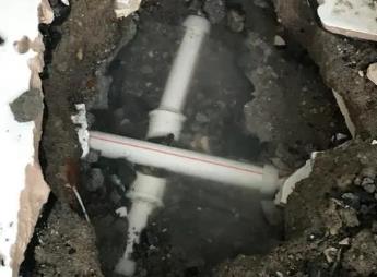 黑龙江阳台漏水维修公司为您分享楼上楼下漏水怎么处理